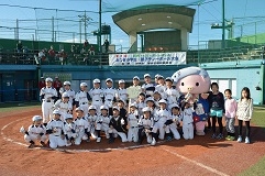 第4回あつぎ小学生・親子ティーボール大会で優勝しました！